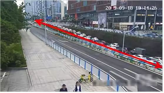 圖4 東進(jìn)口高峰排隊(duì)情況