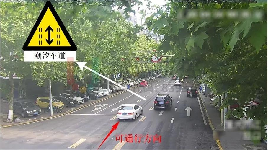 圖4 潮汐車道可行駛方向（中午1205-凌晨0000）