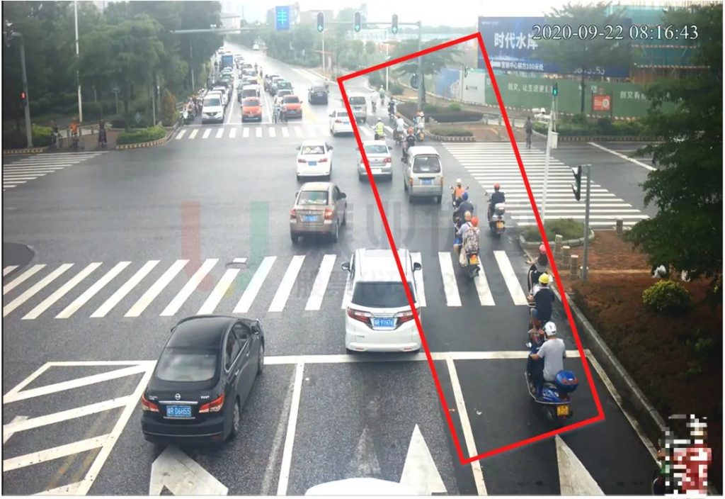 圖6 南出口車(chē)輛緩慢通行情況