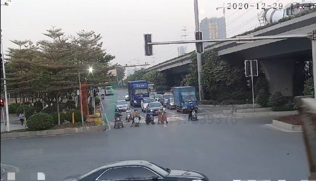 圖12 東進(jìn)口車(chē)輛排隊(duì)長(zhǎng)度(優(yōu)化后)