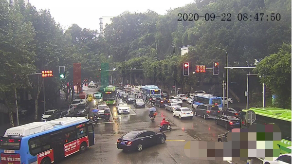 圖7 路口優(yōu)化前后對比