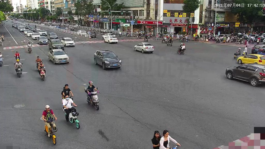 圖11 長江-天山路口南進口通行有序