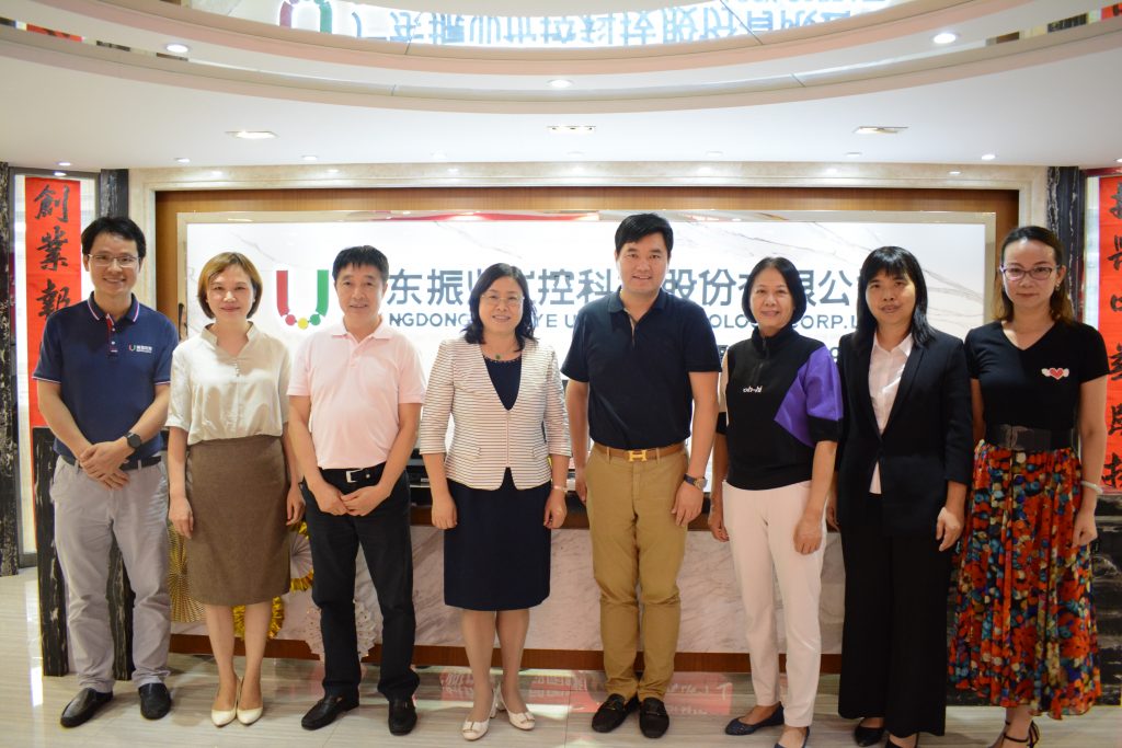 中山市人民政府副市長徐小莉一行蒞臨我司指導(dǎo)