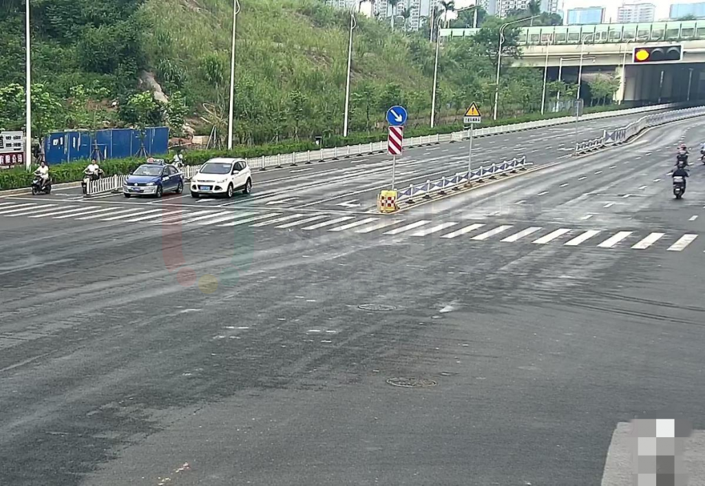 圖5 路口左轉(zhuǎn)綠燈時(shí)間空放