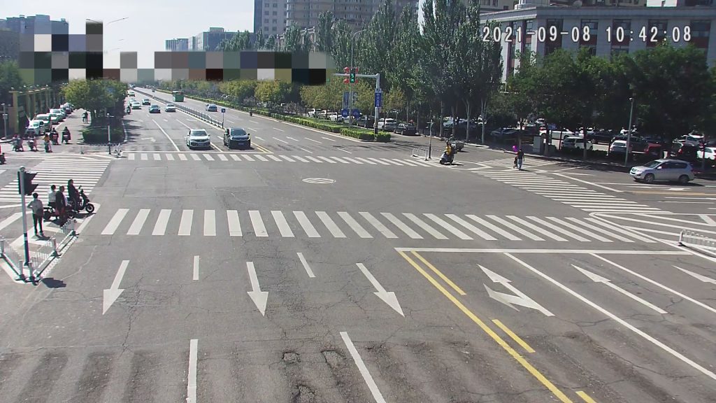 圖10 中興北路-學(xué)府大街路口渠化改造后